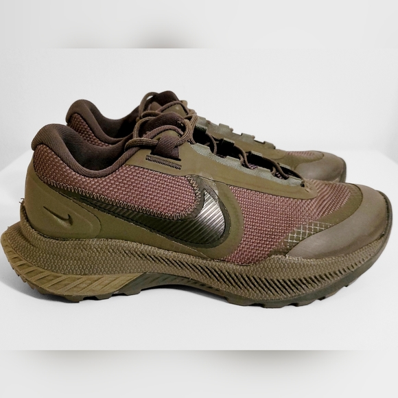 Nike React SFB Carbon Low Men's Size 9 US Elite Outdoor Shoes CZ7399 330 Olive - Picture 3 of 9